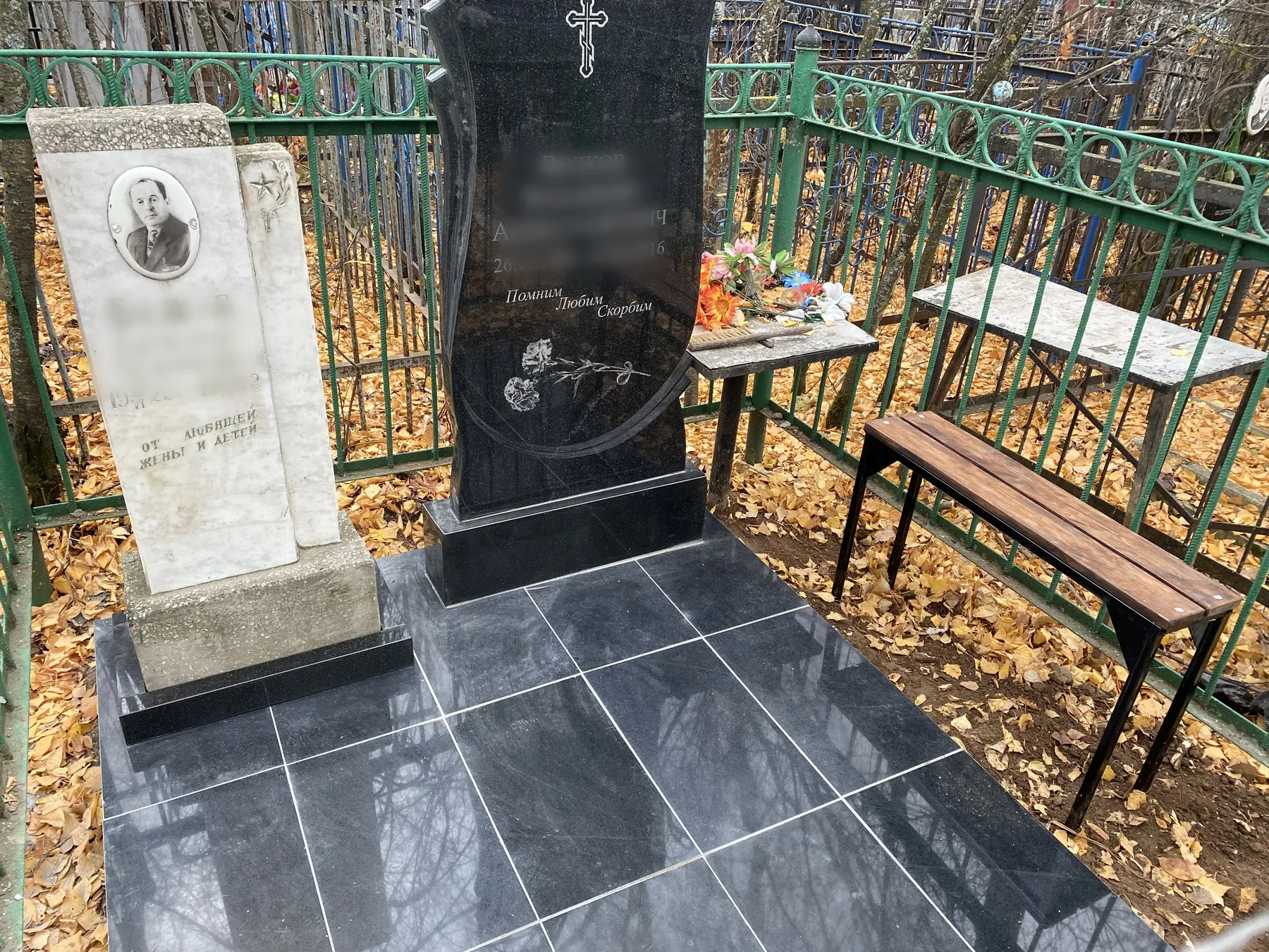 Памятник с портретом №271
